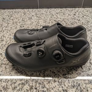 Shimano XC7 Cycling Shoes Men's 10.5E (Wide Width) 45